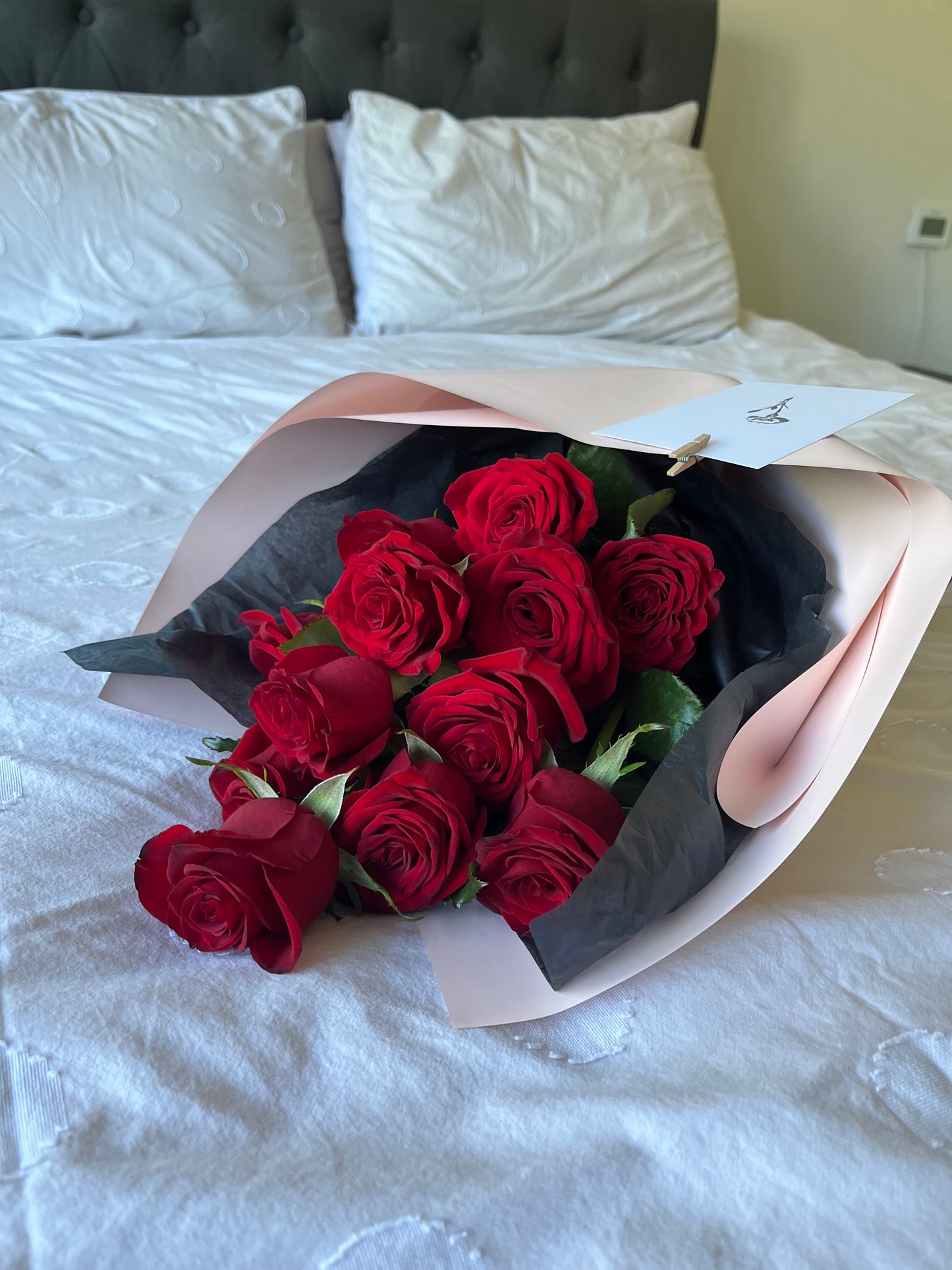 Red Rose Bouquet in Pink